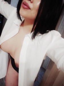 miroslava3.jpg